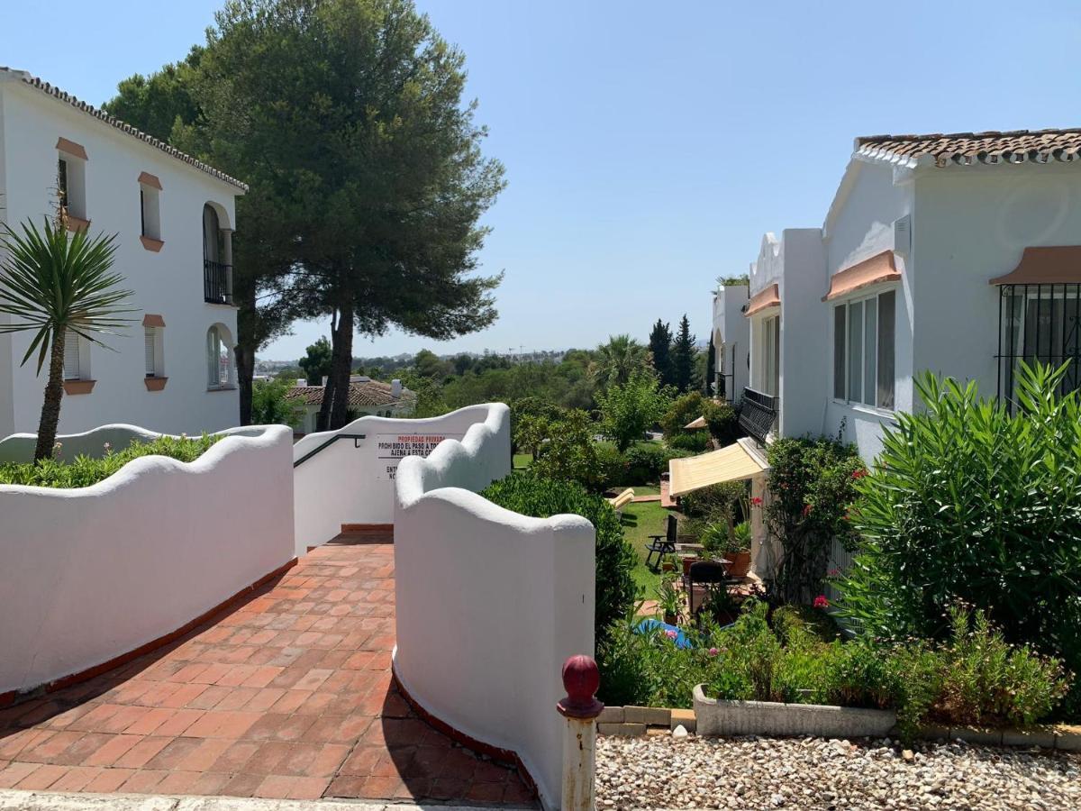 Casa El Paraiso Marbella Estepona Eksteriør billede