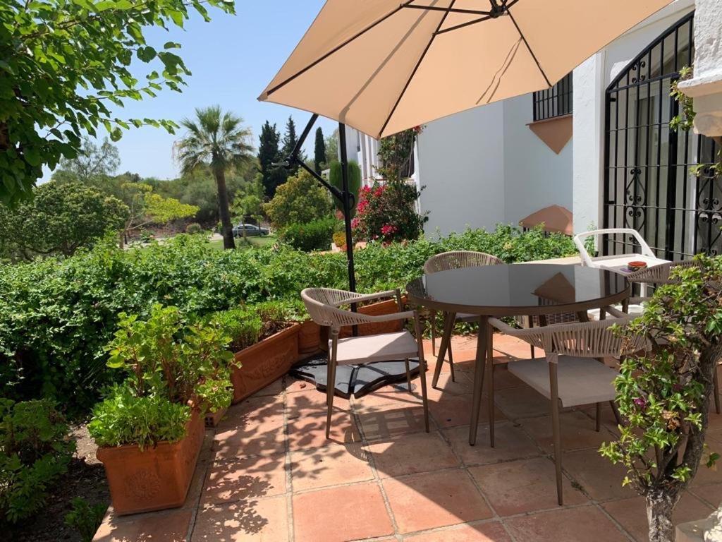Casa El Paraiso Marbella Estepona Eksteriør billede