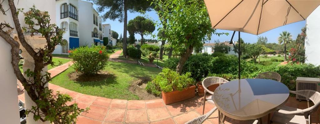 Casa El Paraiso Marbella Estepona Eksteriør billede