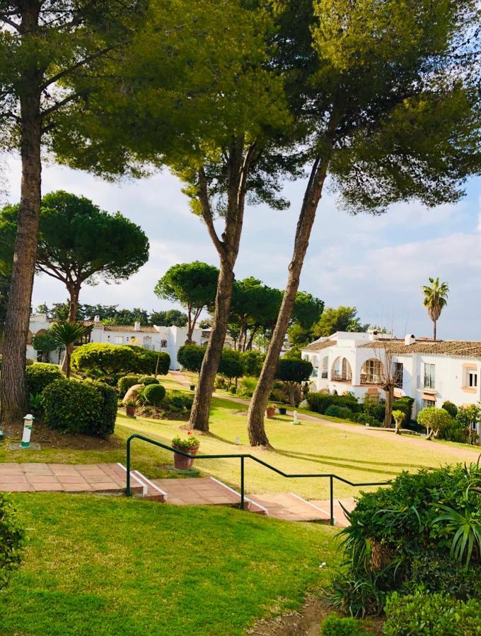 Casa El Paraiso Marbella Estepona Eksteriør billede